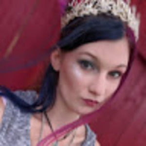 Meet your Posher, Ashleigh